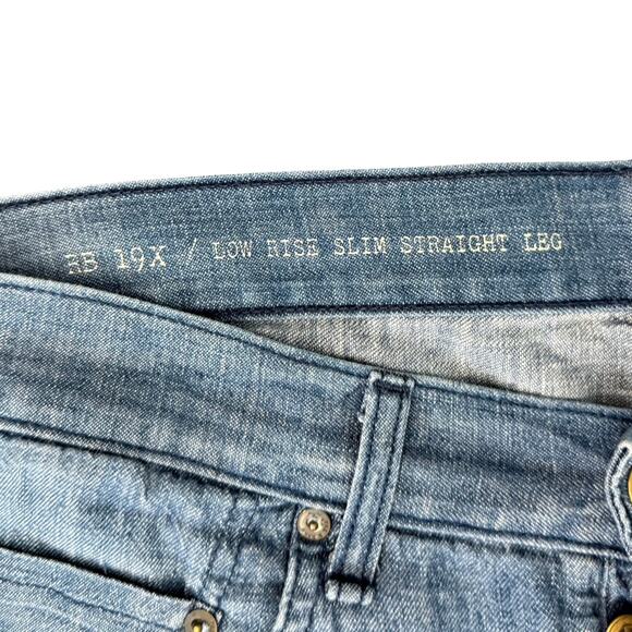 Rag and Bone Medium Wash Blue Indigo Chambray Slim Straight Men's Jeans size 34 - Picture 6 of 11